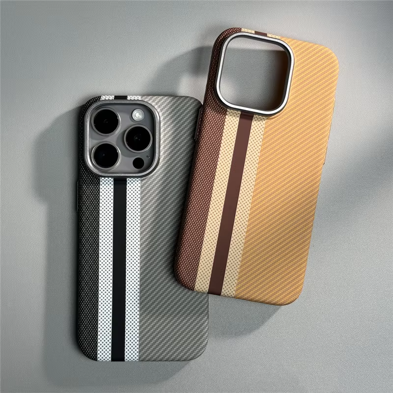 Luxo Life Brand PC Case With Wireless Support Case Available For Iphone